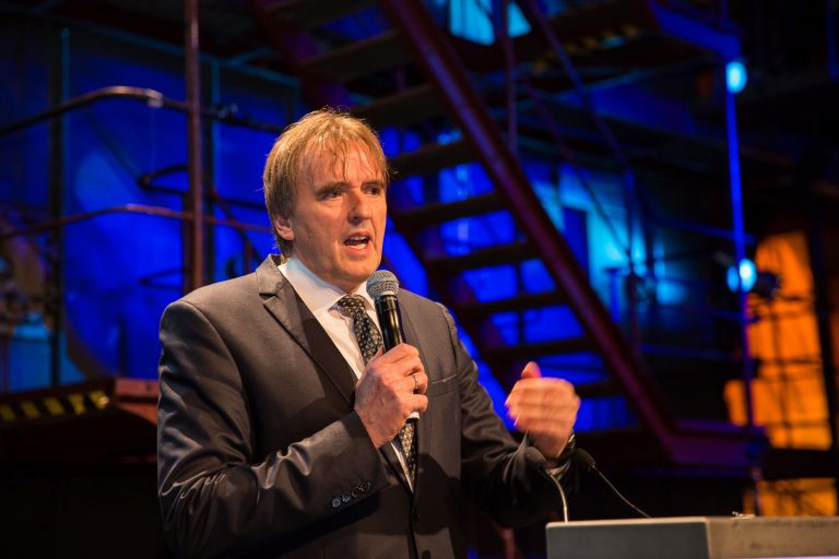 Foto in Motion 5 - Prof. Norbert Pohlmann - mittlere Auflösung