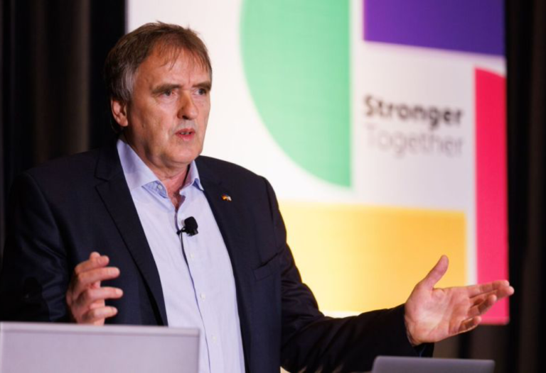 Prof. Pohlmann moderierte die diesjährige RSA-Konferenz